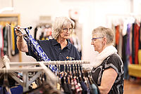 [Translate to Deutsch, leichte Sprache:] 